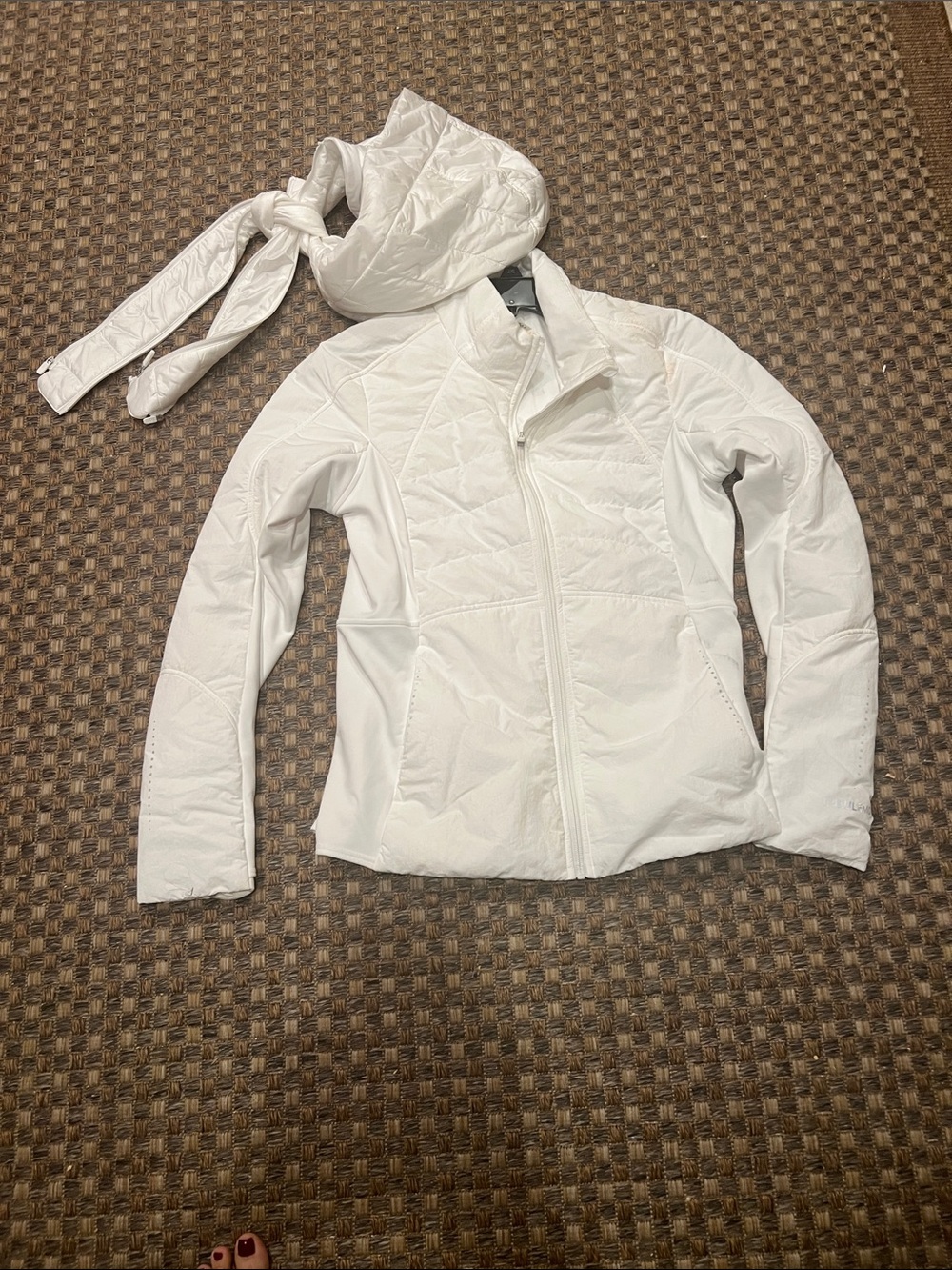 lululemon athletica White Quilted Zip-Up Jacket with Detachable Hood size 12